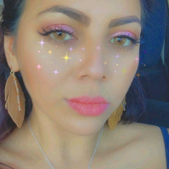 Meet your Posher, Brenda - Picture 1 of 1